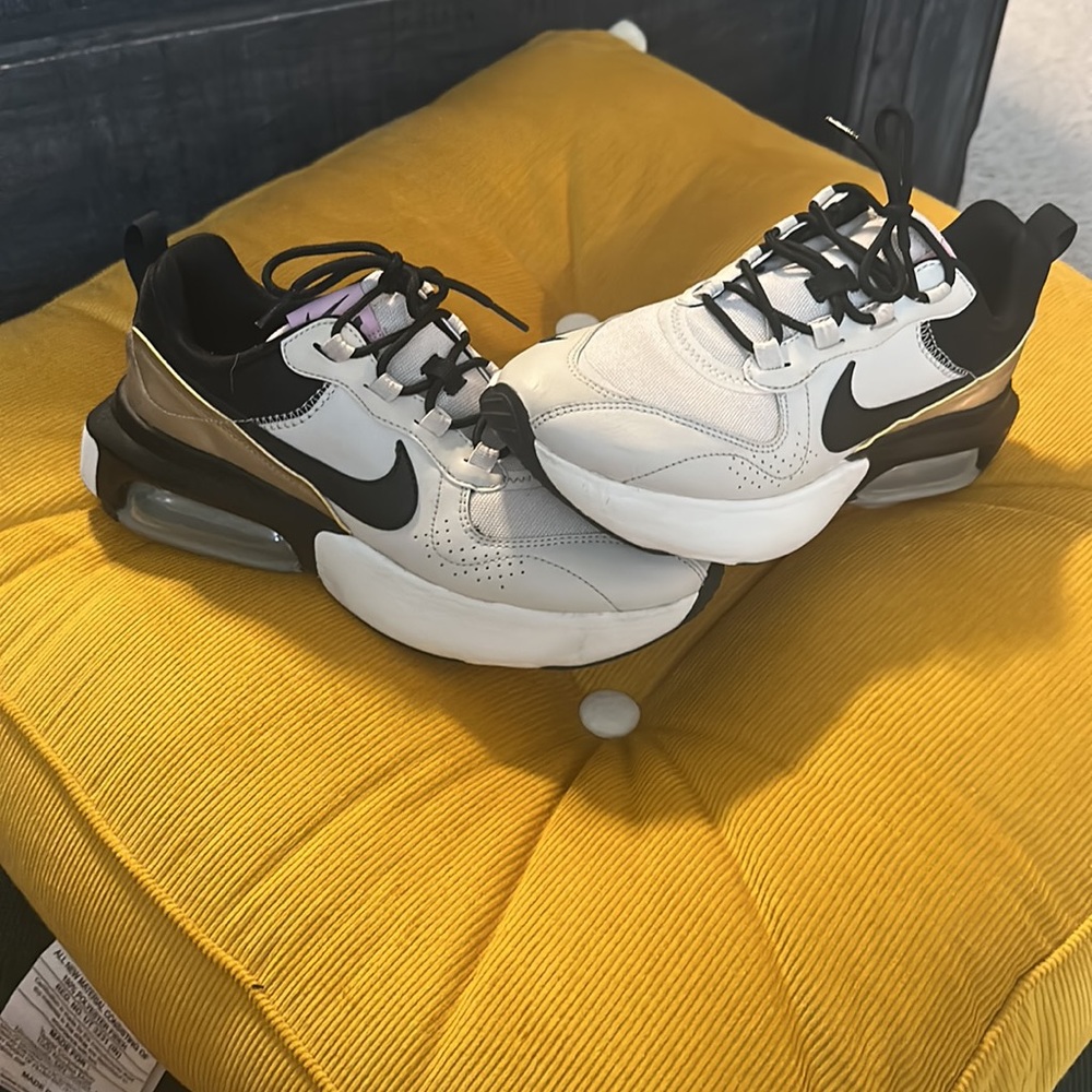 Nike Air Max Verona - Picture 2 of 6
